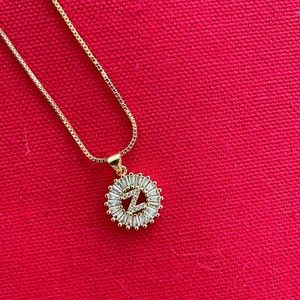 Necklace with letter Z, colour Gold